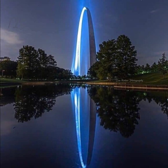 Meet your Posher, Kristen - Picture 1 of 1